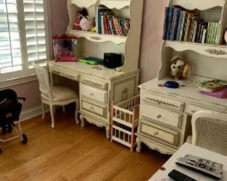 Bellini desks