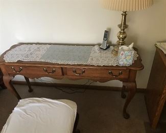 thomasville sofa table or dressing table and bench 