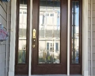 Great entry door with side lights