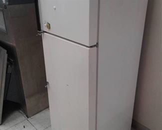 Cross Top Refrigerator /Freezer