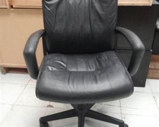 High Back Vinyl Rolling Office Chair