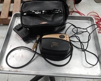 Be Natural Airbrush System w/ Instructions