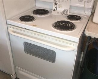 Stove, microwave refrigerator for Sale