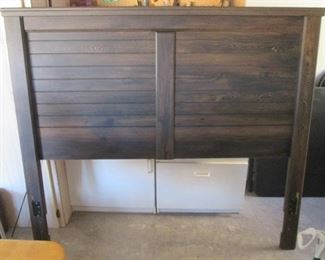 Queen-Size Barn Wood-Style Headboard--LIKE NEW!