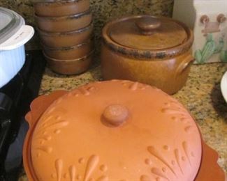 Covered Bean Pot/Bowls + Covered Clay Casserole