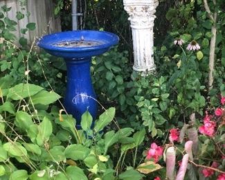 lawn bird bath