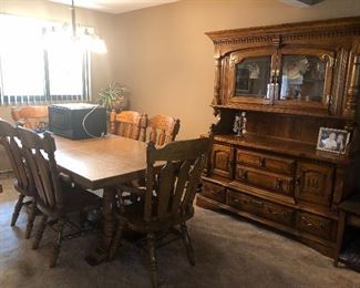 oak dining room set