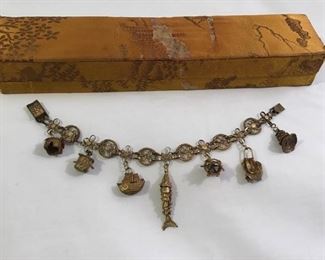 Asian Charm Bracelet Vintage https://ctbids.com/#!/description/share/236279