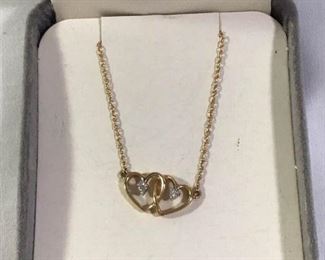 14K Gold Hearts Necklace Vintage https://ctbids.com/#!/description/share/236309