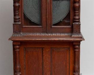Ladue Lot 1 Music Box