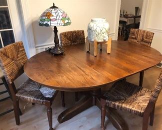 Table with 4-chairs