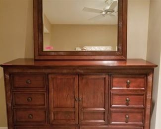 Beautiful Cindy Crawford Home Dresser with Mirror