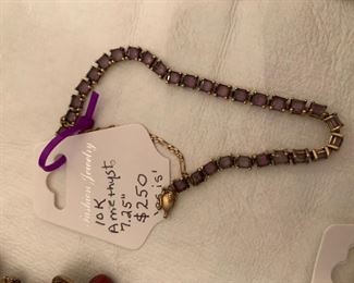 10K Amethyst 7.25" Bracelet