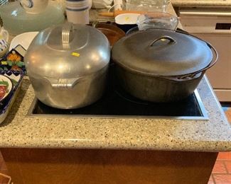 Magnalite Roaster, Cast Iron Dutch Oven