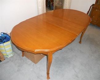 Dining Room table - part of set - 4 chairs included