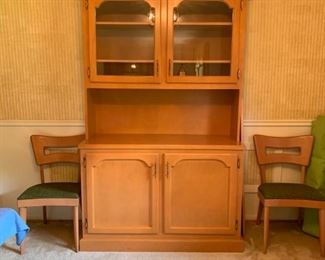 #8 cabinet handmade maple cabinet with hutch and glass doors 49x20x43-82  $ 150.00