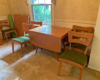 #7 table Heywood Wakefield maple dining table w 3 pedastal 2 leaves, drop side 26.5-98.5x40x29  6 chairs  $ 1,700.00