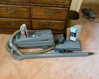 #33 elextrolux canister vac   $ 65.00