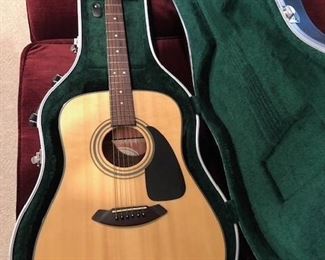 Fender Acoustic guitar and hard shell case
