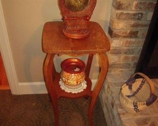nice oak table  oriental gong,handmade basket