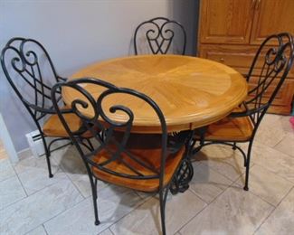 Round, Oak Kitchen Table
