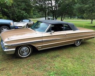 1964 Ford Galaxie 500XL Convertible