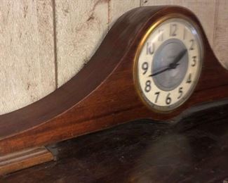 Vintage Mantle Clock