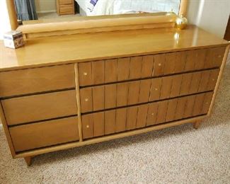 MCM DRESSER WITH MIRROR BY KROEHLER