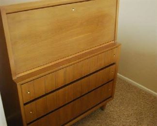 MID CENTURY MODERN CHEST WITH DROP FRONT BY KROEHLER.  MATCHING CHEST, DRESSER WITH MIRROR, AND KING HEADBOARD.  FANTASTIC CONDITION