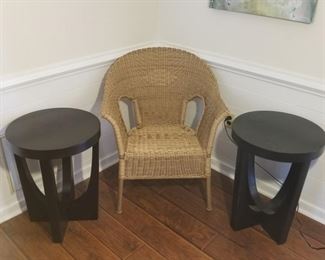Wicker Chair & Wood End Tables https://ctbids.com/#!/description/share/237175