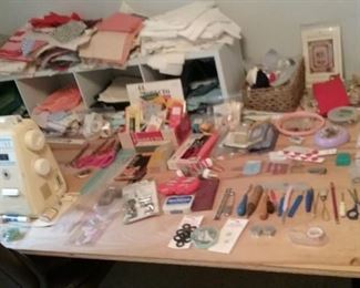 Sewing Machine & Accessories