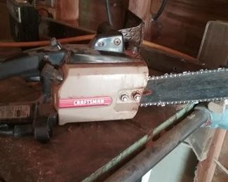 Electric (Corded) Chain Saw, Starts & Runs Well