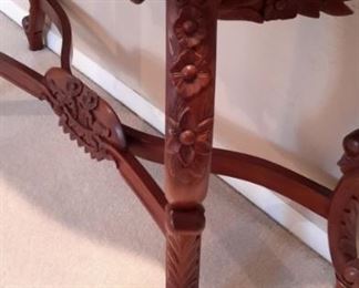 Stunning carved wood entryway/sofa table!