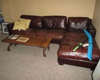 Sectional sofa and coffee table