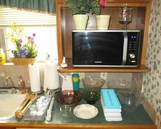 Kitchen items and microwave