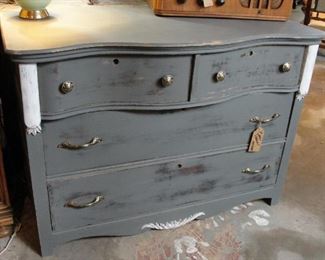 Gray Shabby Serpentine front 4 drawer Dresser 42" wide x 22" deep  $99.99
