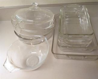 Pyrex Glassware