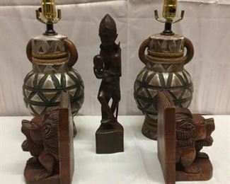 Wooden Lamp, statue and book ends https://ctbids.com/#!/description/share/236095