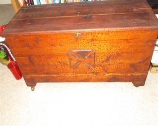 ANTIQUE HOME CRAFTED CHEST