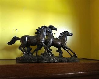 Metal horse sculpture