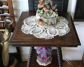 Claw foot , spindle leg occasional table , with bird lamp