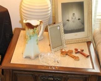 furniture end tables