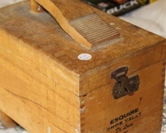 accessories wood shoe shine