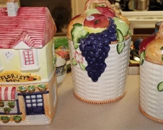 kitchen cookie jar