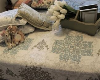 linens and quilts