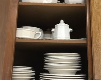 Pfaltzgraf set of dishes