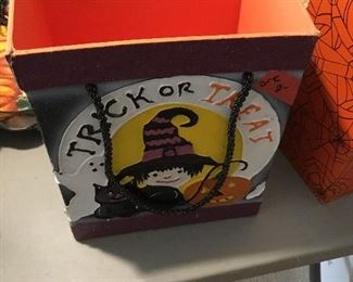 Halloween Decor