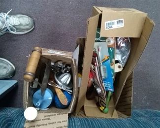 Vintage Kitchen Utensils Lot