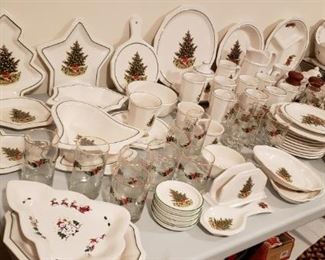 3 Patterns of Christmas Pfaltzgraff