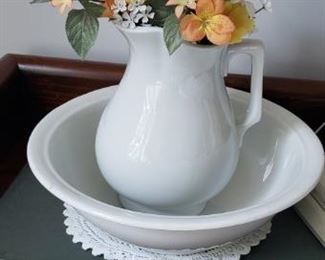 Bowl and Pitcher Set